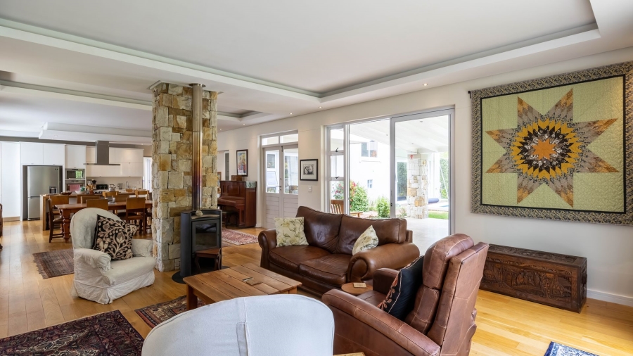 3 Bedroom Property for Sale in Avignon Western Cape